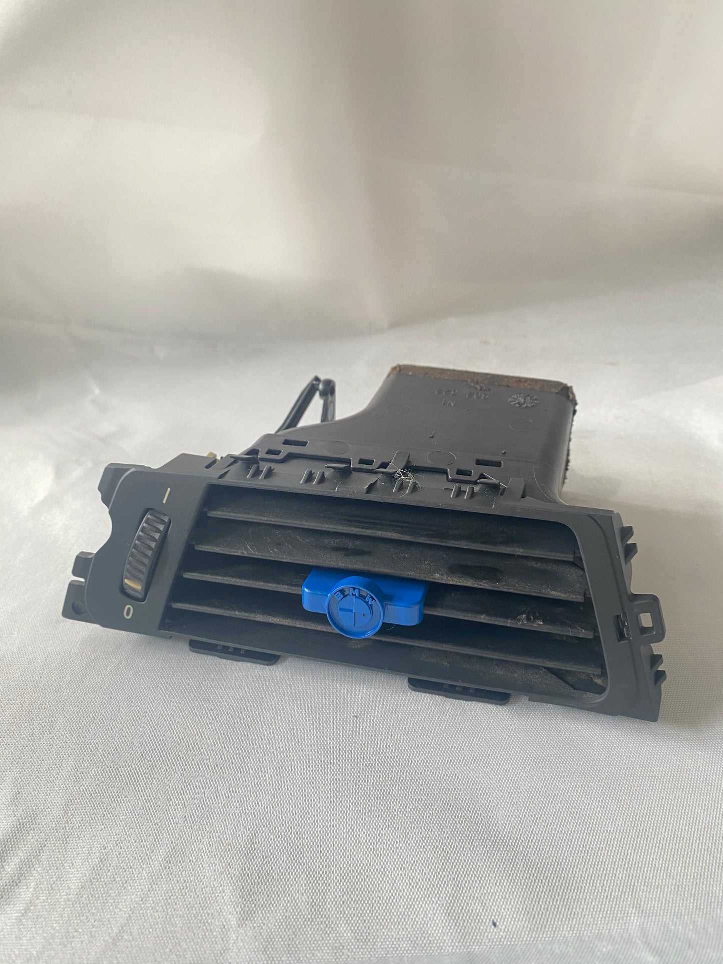 Clips de ventilation BMW Serie 3 E90 avec logo BMW