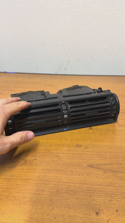 BMW E34 Mittelkonsole mit Getränkehalter